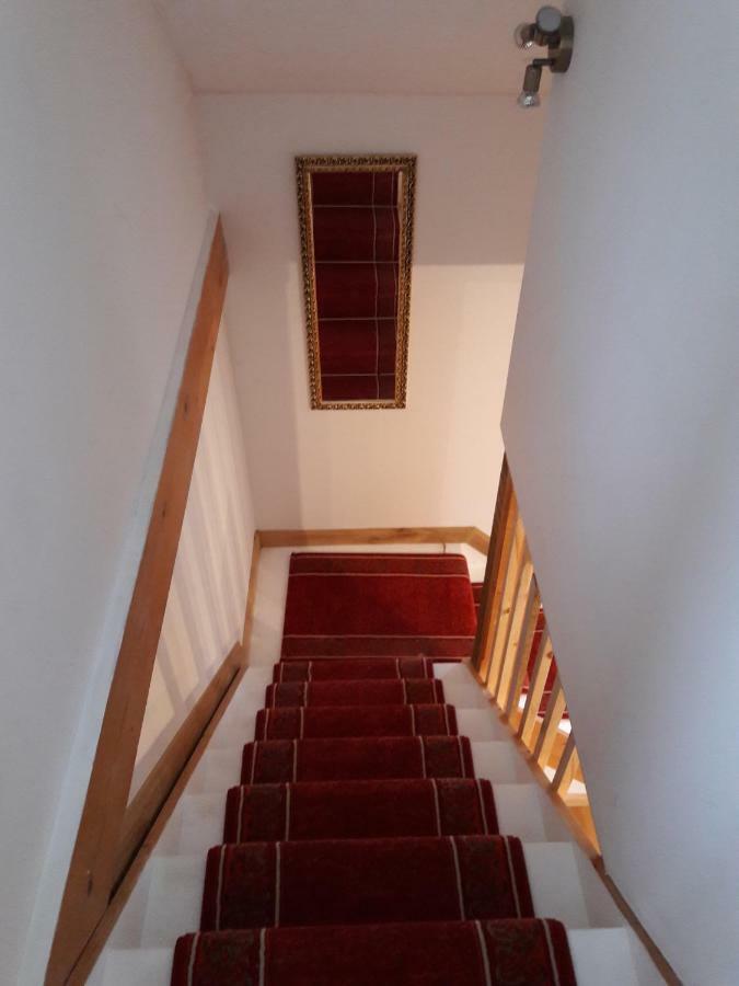 The Barn Annexe, Cefn-Yr-Allt Crickadarn Zewnętrze zdjęcie